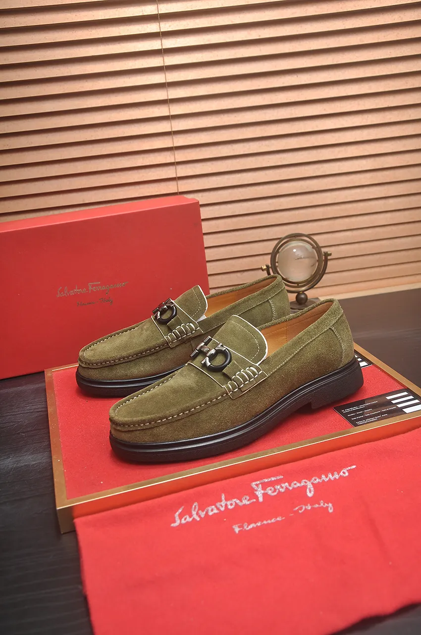 Men's shoes 💰440💶[Ferragamo/Ferragamo] The latest model in the counter. Original imported high-quality cowhide with open sides + imported 🐂 water-dyed cowhide lining + original luxury metal buckle + original combined outsole. No pressure for comparison. 38--45 (45 is custom-made and cannot be returned or exchanged)